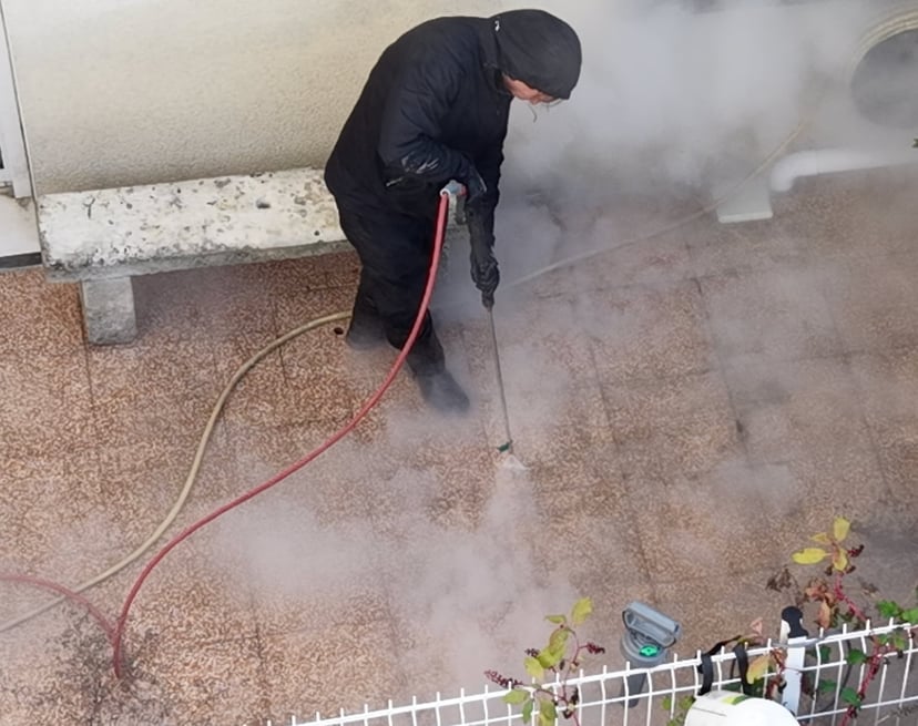 Nettoyage de terrasse à la vapeur